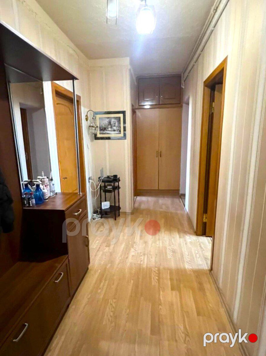 Satılır 4 otaqlı köhnə tikili 110 m² — Mənzil, Bakı (11)