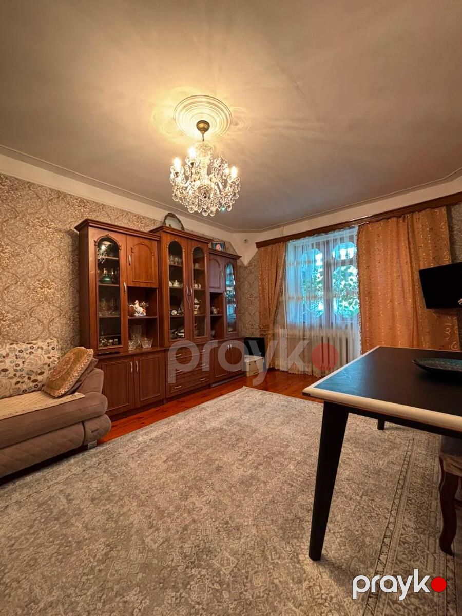 Satılır 2 otaqlı köhnə tikili 70 m² — Mənzil, Bakı (2)