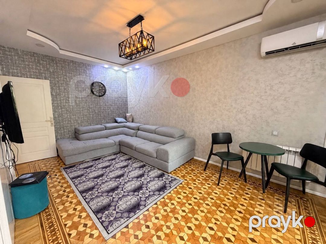 Satılır 4 otaqlı köhnə tikili 120 m² — Mənzil, Bakı (8)