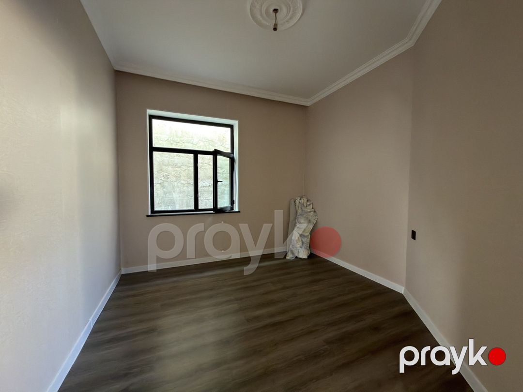 Satılır 6 otaqlı həyət evi/bağ evi 200 m² — Ev, villa, Bakı (10)