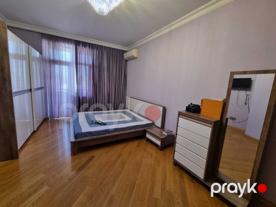 İcarəyə verilir 4 otaqlı yeni tikili 200 m² — Mənzil, Bakı (11)