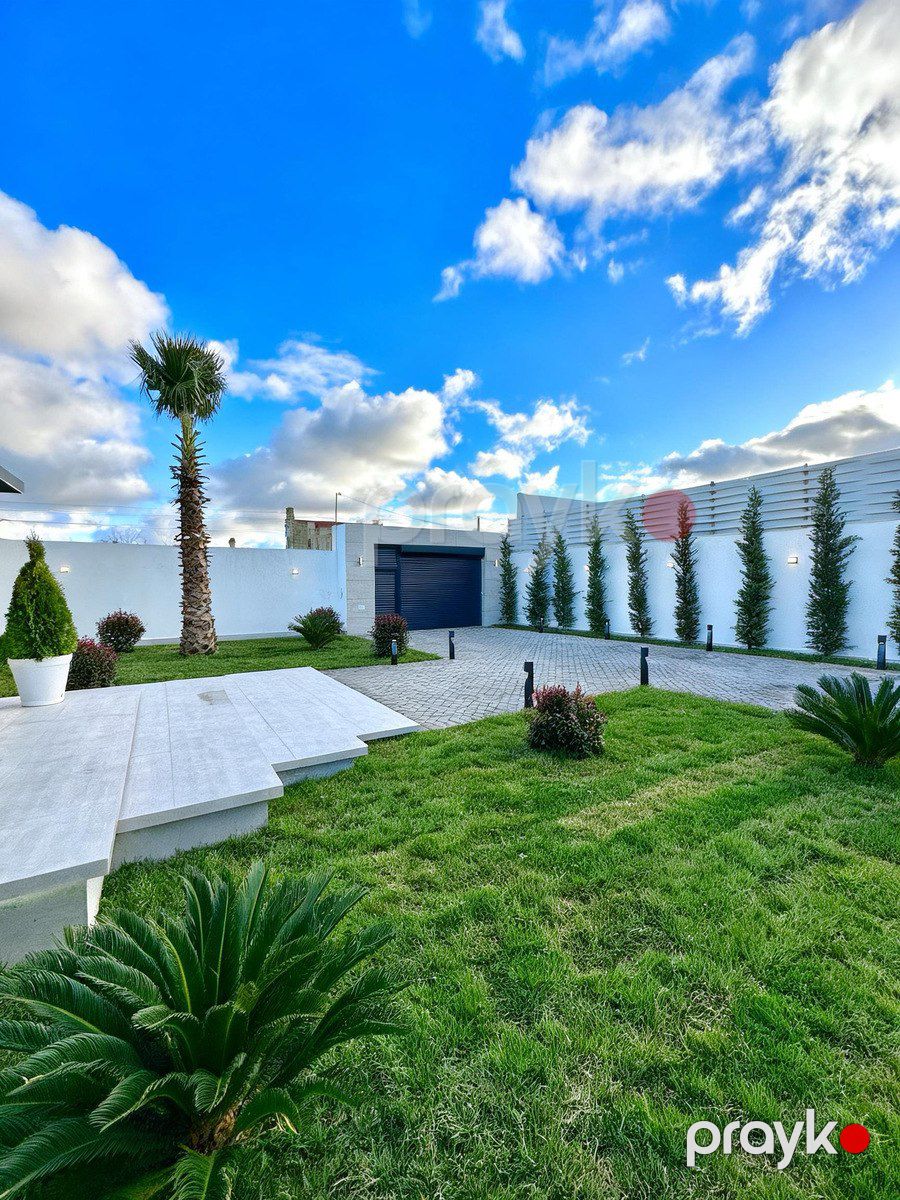 Satılır 5 otaqlı həyət evi/bağ evi 240 m² — Ev, villa, Bakı (2)