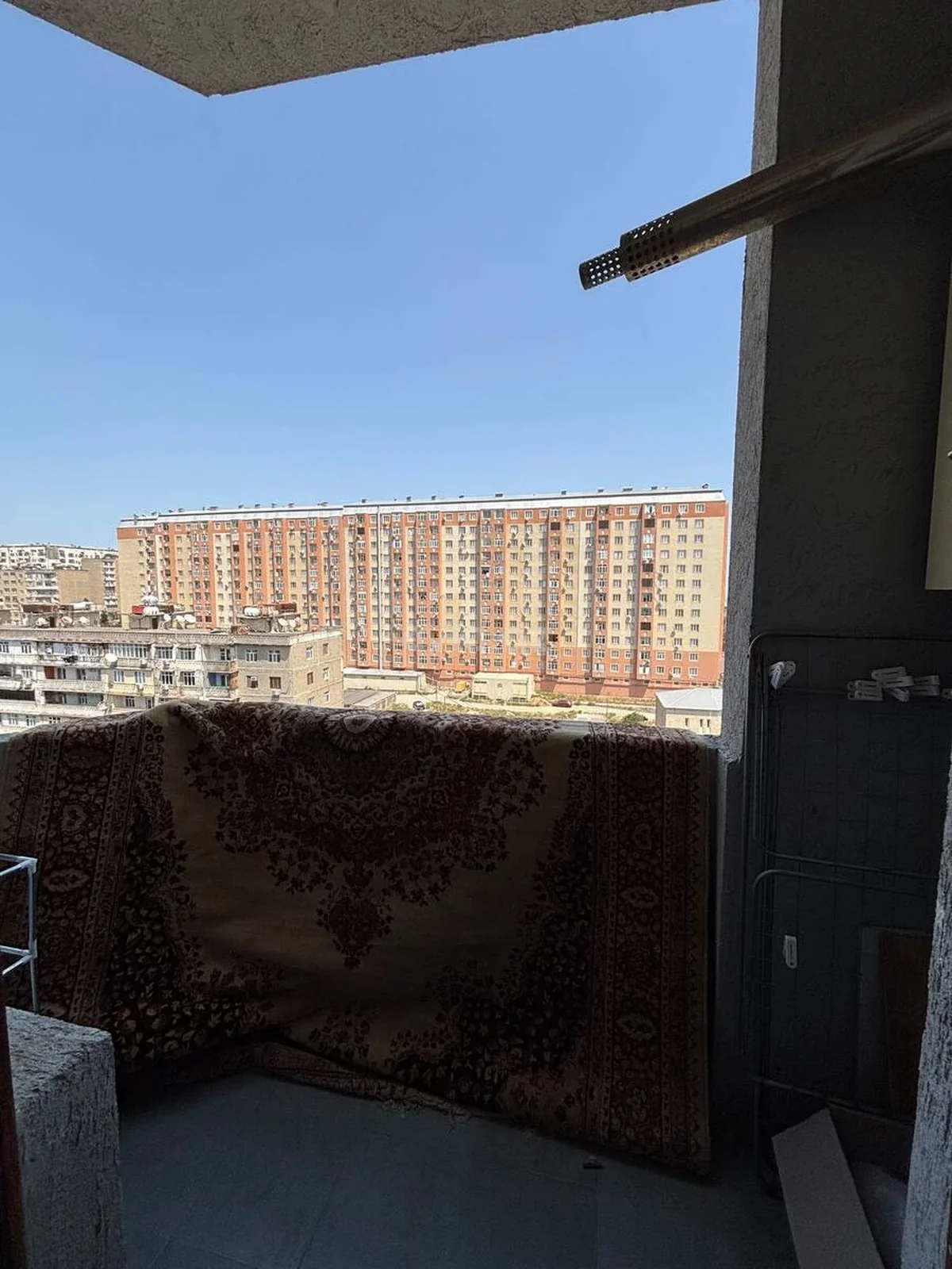 2 otaqlı tam təmirli mənzil satılır Yeni Günəşli qəsəbəsində — Mənzil, Bakı (10)