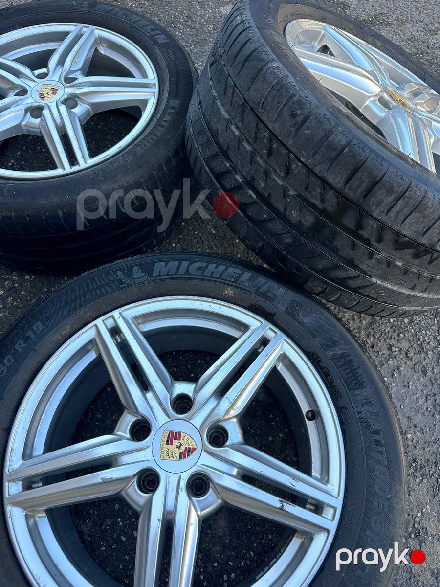 Porsche diskləri 265/50/19 — Ehtiyat hissələri və aksesuarlar, Bakı (2)