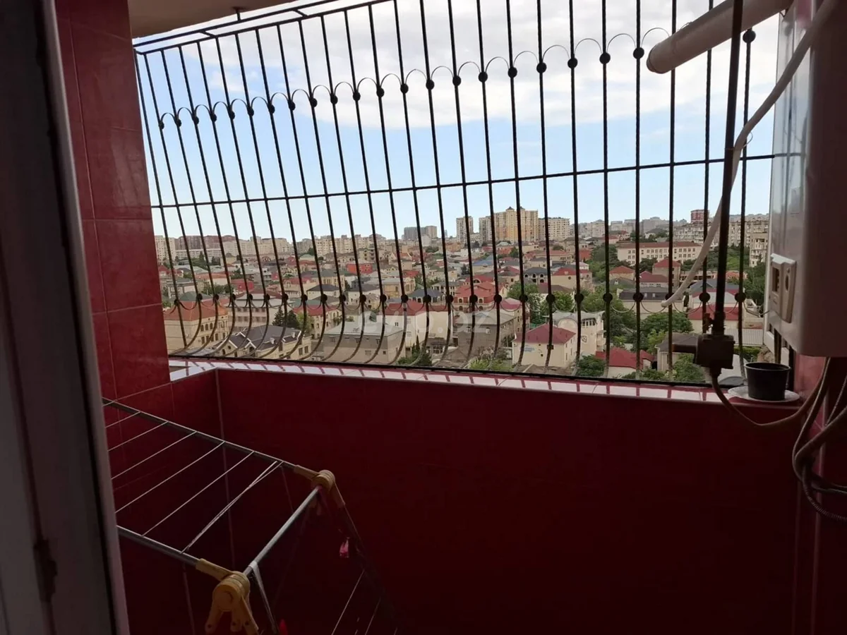 3 otaqlı orta təmirli mənzil satılır 6-cı mikrorayonda — Mənzil, Bakı (9)