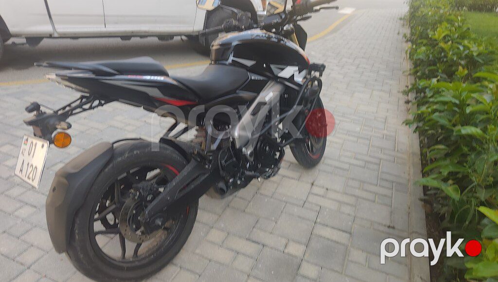 Bajaj Pulsar NS 400, 400 sm3, 2025 il, 20 000 km — Motosikletlər, Bakı (5)