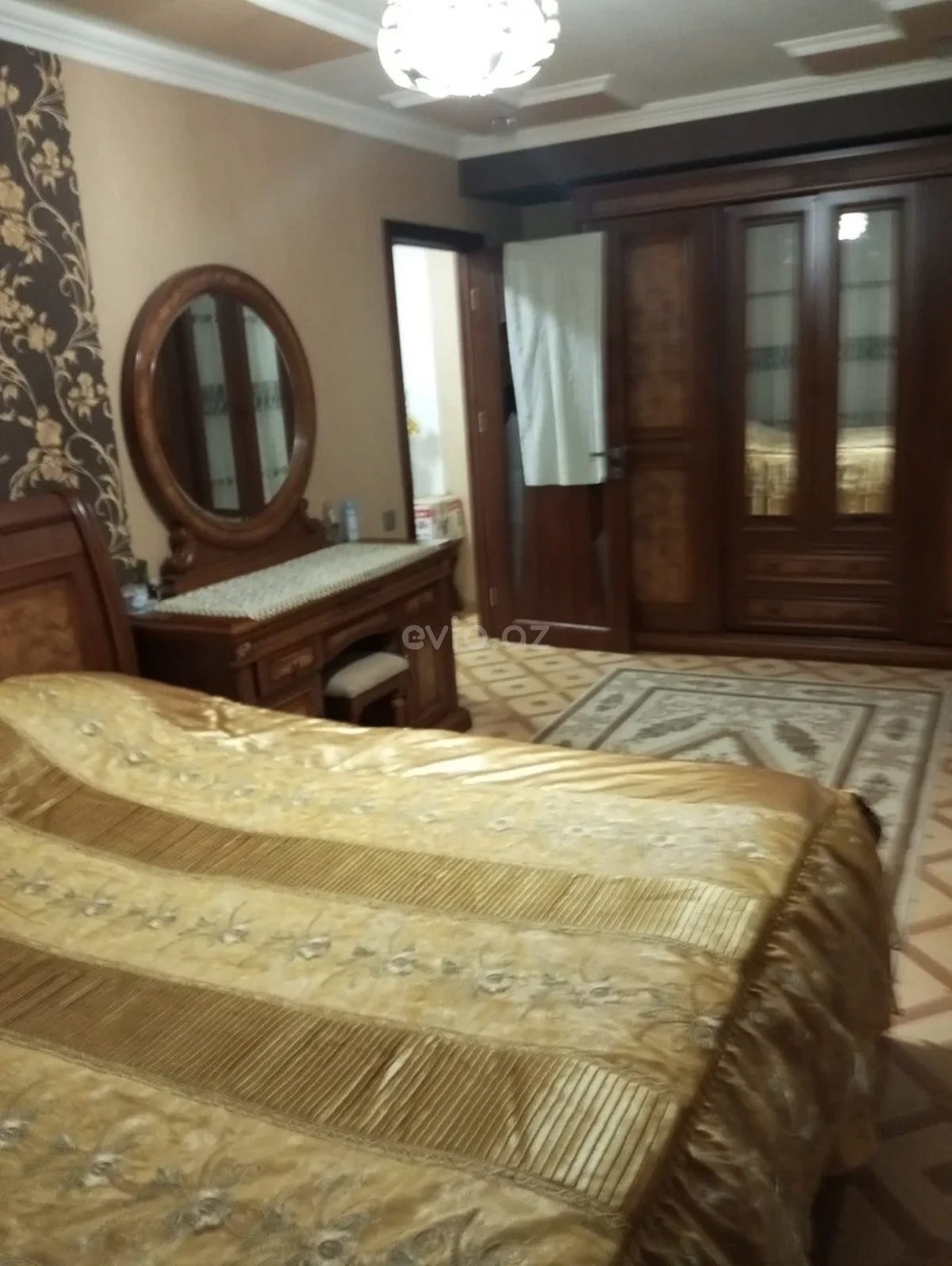 2 otaqlı orta təmirli mənzil satılır Bakıxanov qəsəbəsində — Bakı