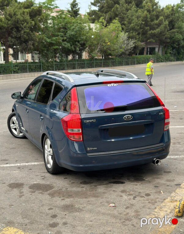 Kia Ceed SW, 1.6 L, 2009 il, 269 852 km — Avtomobillər, Biləsuvar (8)