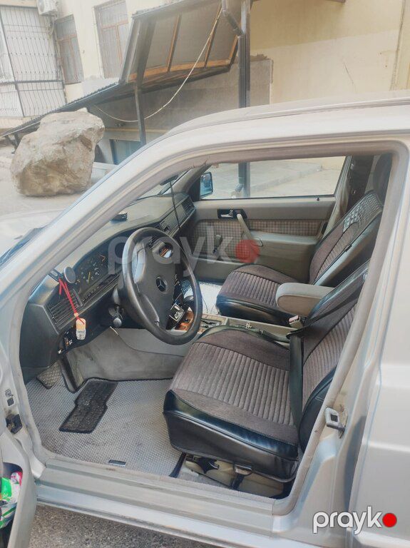 Mercedes 190, 1.8 L, 1991 il, 323 400 km — Avtomobillər, Bakı (6)