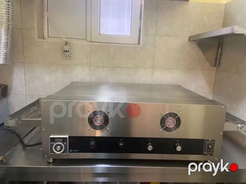 Konveyer tipli pizza sobası — Bakı