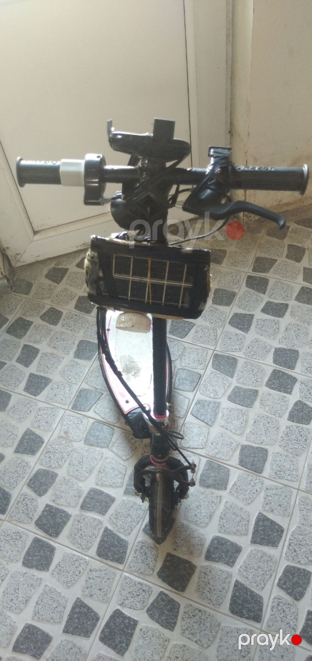 Elektrik skuter – uşaq/yeniyetmə üçün kompakt model - Marka: Razor — Skuterlər, Bakı (2)