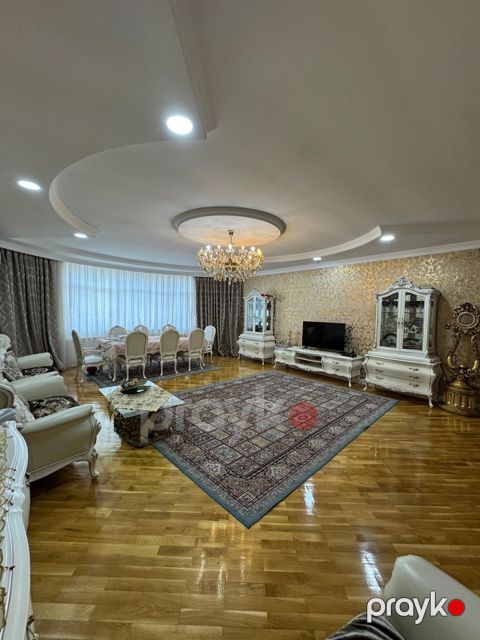 Satılır 4 otaqlı yeni tikili 191 m² — Bakı