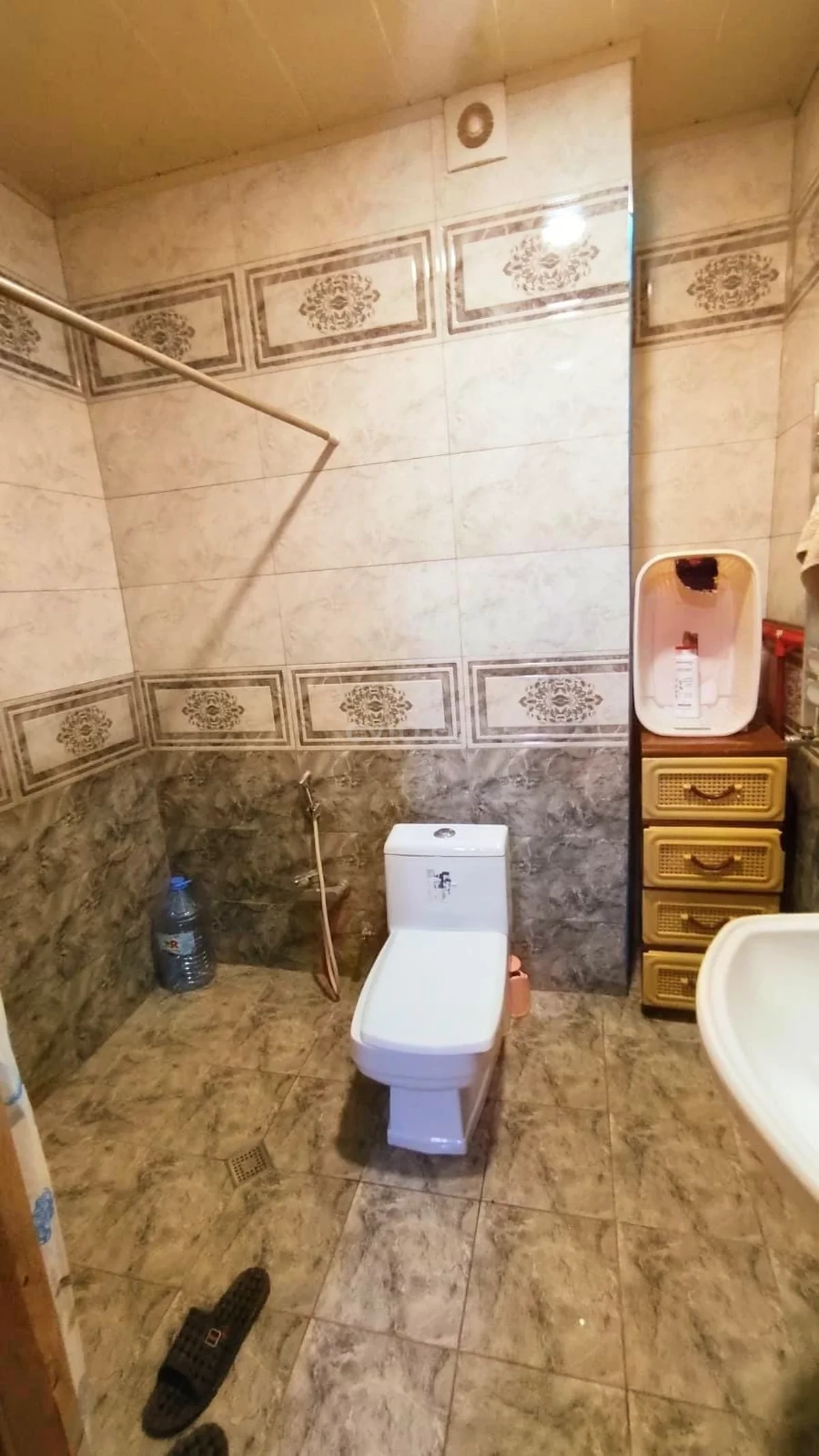 2 otaqlı orta təmirli mənzil satılır Nəsimi rayonunda — Mənzil, Bakı (7)