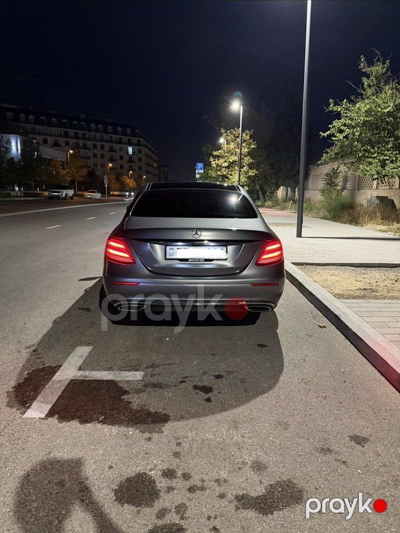 Mercedes E 220 d, 2.0 L, 2016 il, 217 000 km — Avtomobillər, Bakı (3)