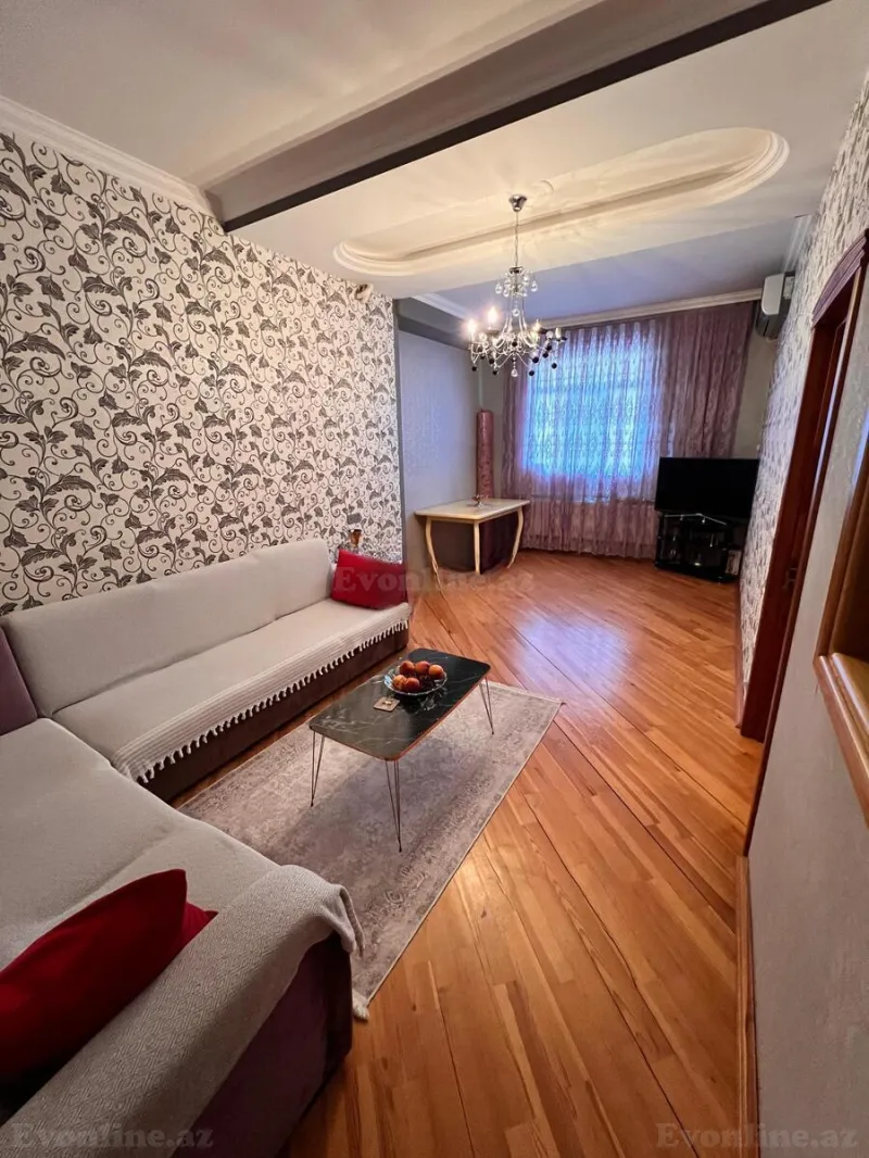 Satılır 3 otaqlı Mənzil Köhnə tikili 80 m² Bakı, Nizami r., Xalqlar Dostluğu m — Mənzil, Bakı (3)