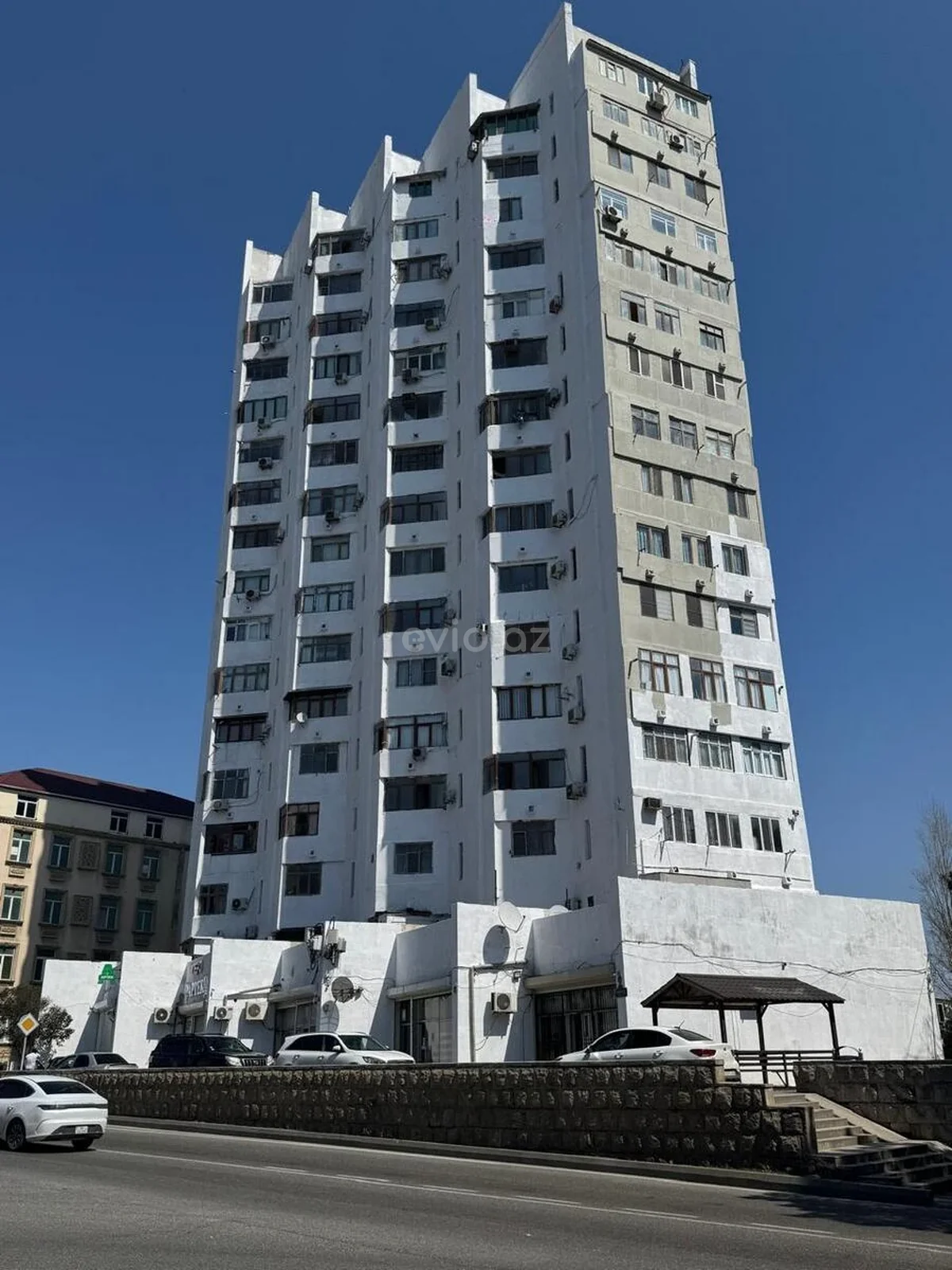3 otaqlı tam təmirli mənzil satılır Nəsimi rayonunda — Mənzil, Bakı (12)