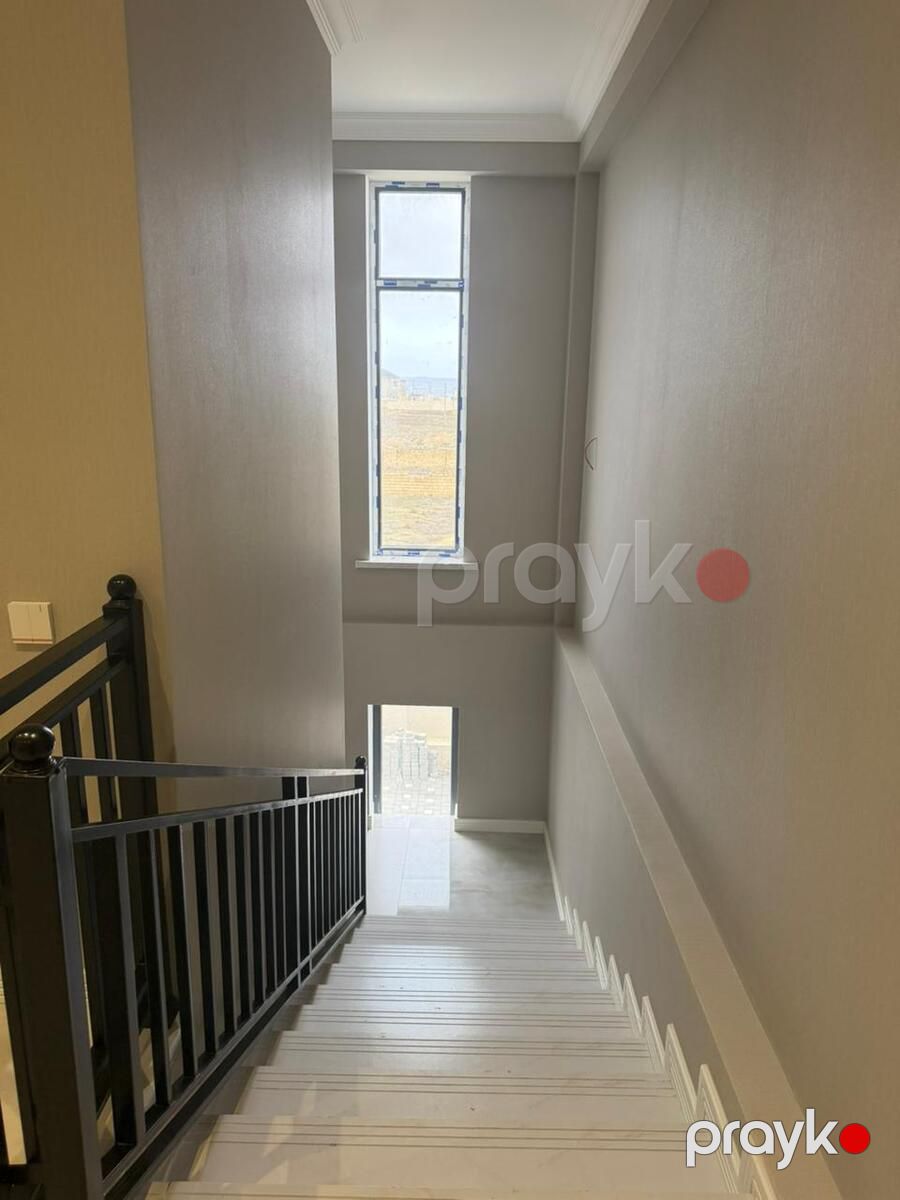 Satılır 5 otaqlı həyət evi/bağ evi 180 m² — Ev, villa, Bakı (12)