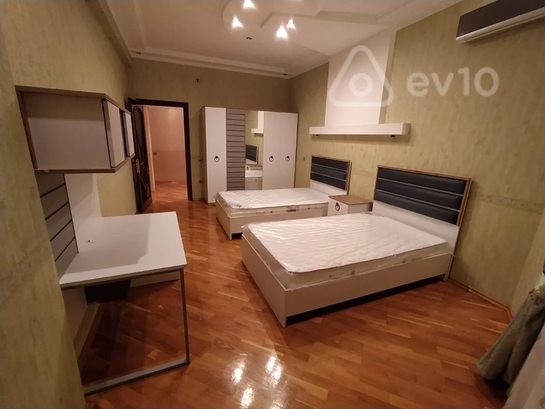5 otaqlı mənzil, 241 m², Bülbül PR — Mənzil, Bakı (5)