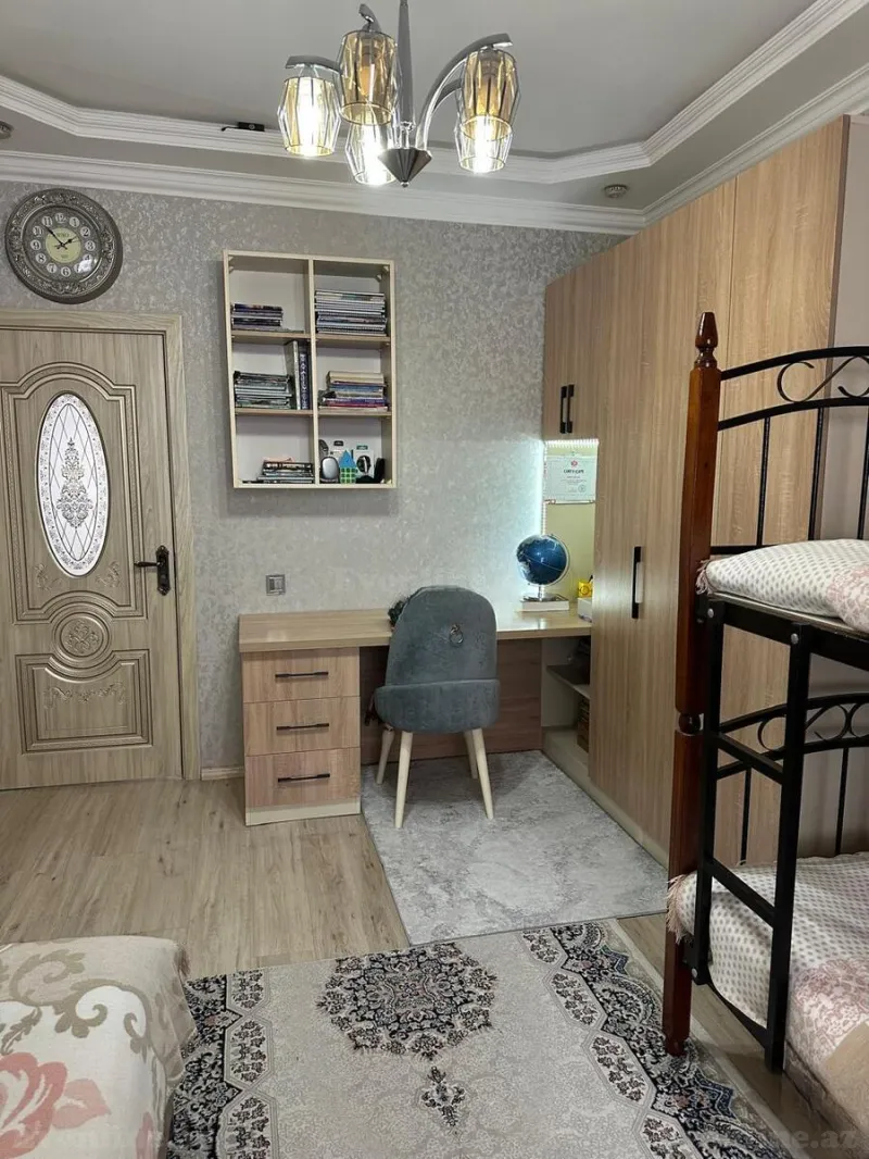 Satılır 3 otaqlı Mənzil Köhnə tikili 80 m² Bakı, Xətai r., Həzi Aslanov — Mənzil, Bakı (8)