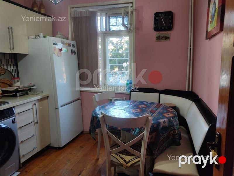 Satılır 3 otaqlı Bina evi menzil (Köhnə tikili), 71 m², 18-ci mikrorayon — Mənzil, Sumqayıt (11)