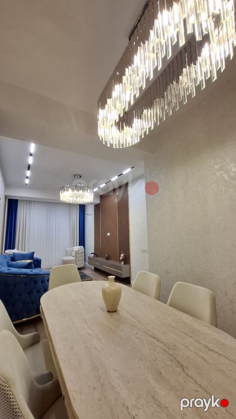 Satılır 4 otaqlı yeni tikili 110 m² — Bakı