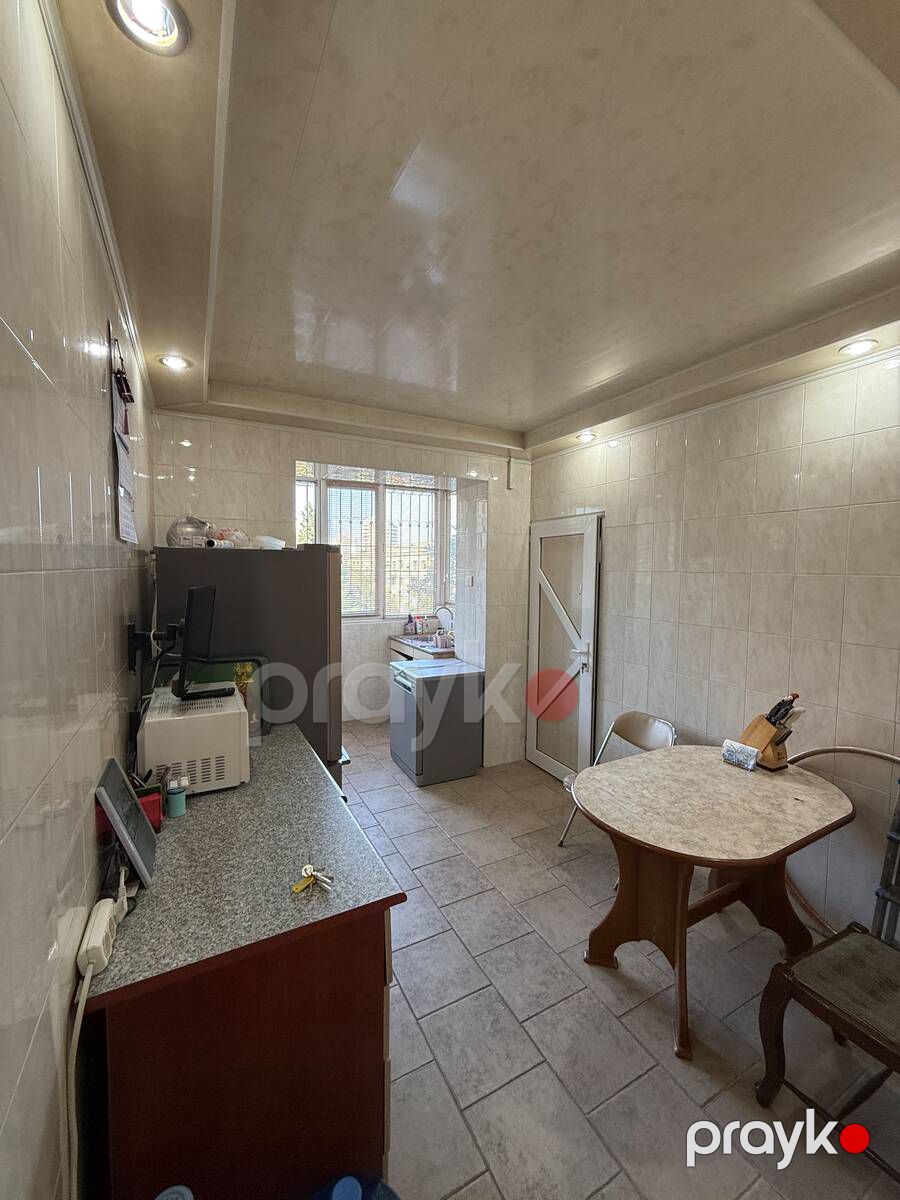 Satılır 4 otaqlı köhnə tikili 115 m² — Mənzil, Bakı (5)