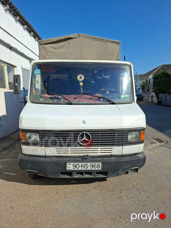 Mercedes 611 D, 4.0 L, 1995 il, 224 395 km — Yük maşınları, Bakı (2)