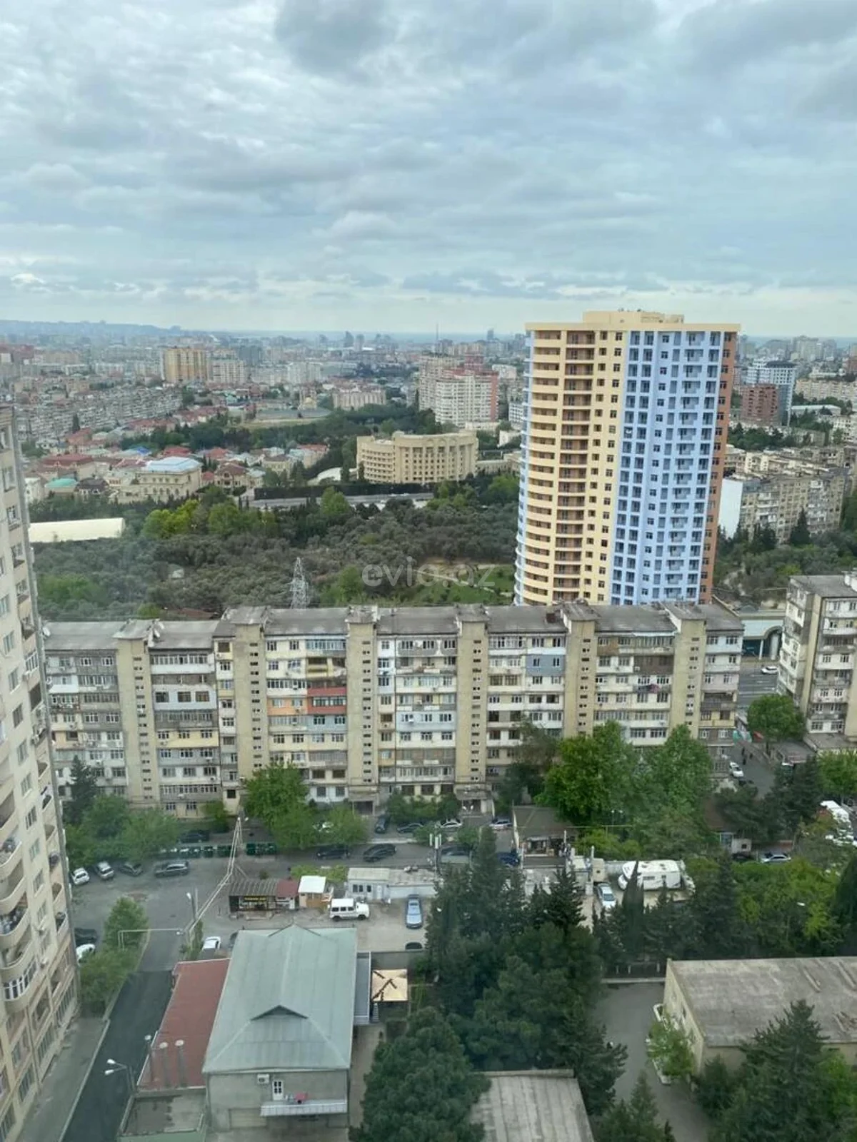 3 otaqlı tam təmirli mənzil satılır 8-ci mikrorayonda — Mənzil, Bakı (12)