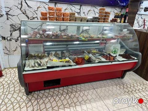 Soyuducu vitrin 590 Azn.2 metr uzunlugu ideal veziyyetde tam — Digah