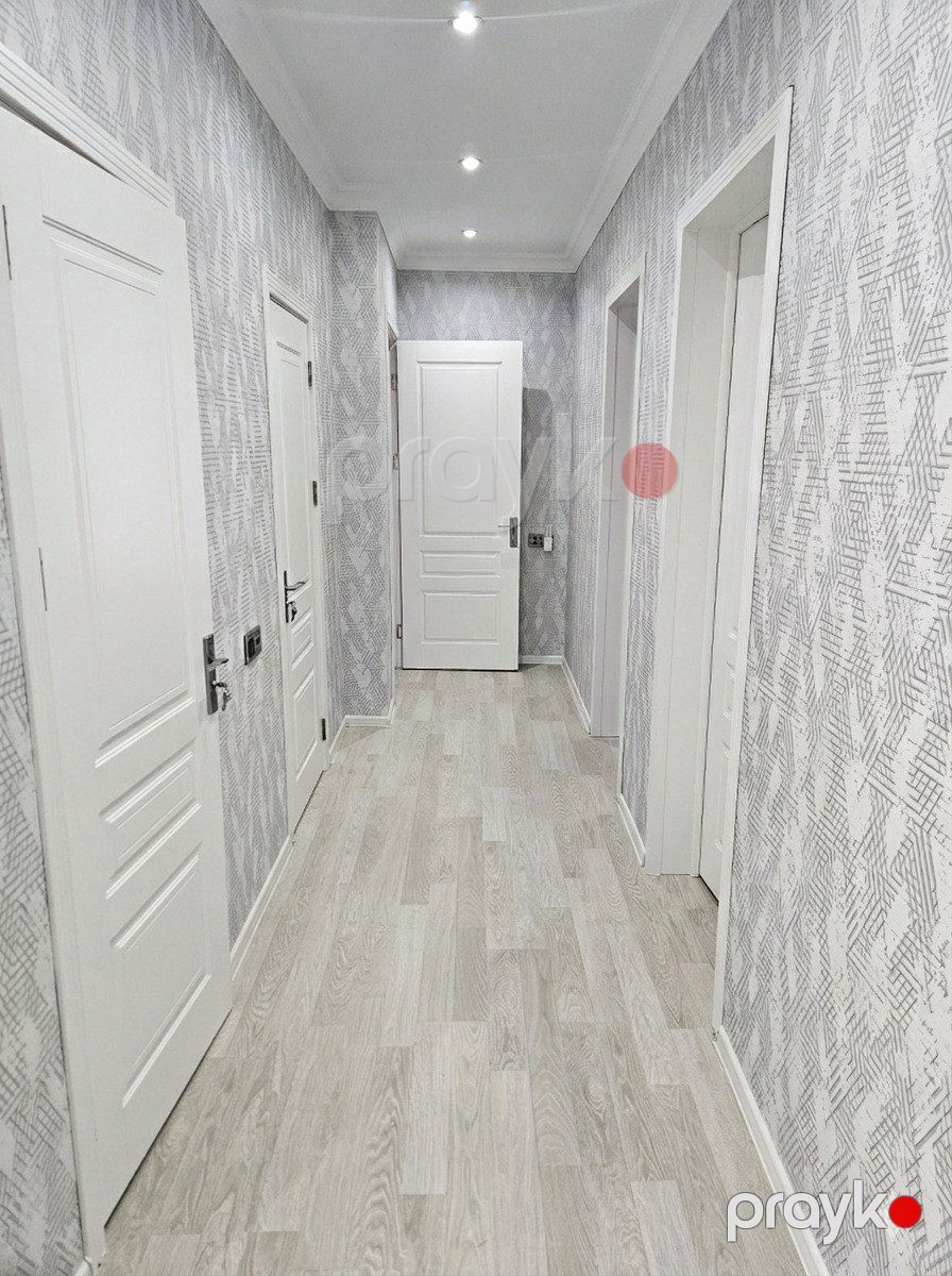 Satılır 4 otaqlı həyət evi/bağ evi 200 m² — Ev, villa, Bakı (12)