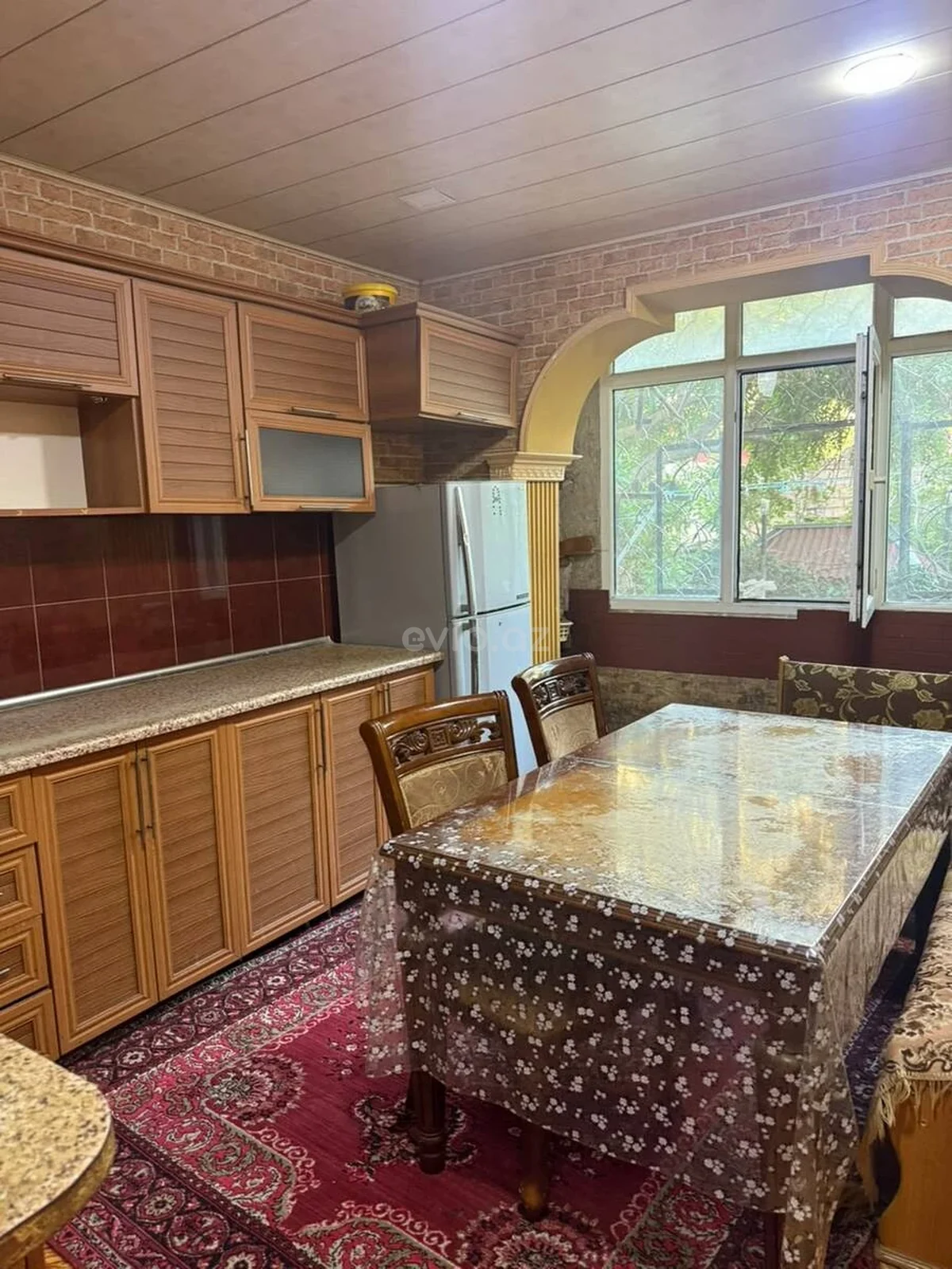 Kirayə 2 otaqlı mənzil Əhmədli metrosu yaxınlığında — Bakı