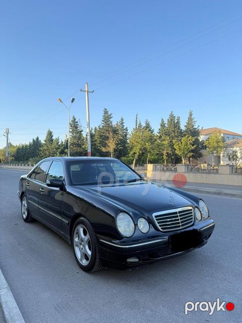 Mercedes E 240, 2.4 L, 2000 il, 410 523 km