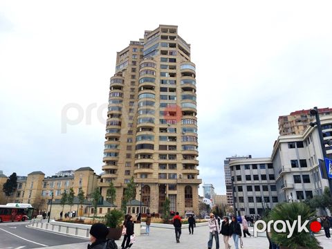 Satılır 4 otaqlı yeni tikili 180 m² — Bakı