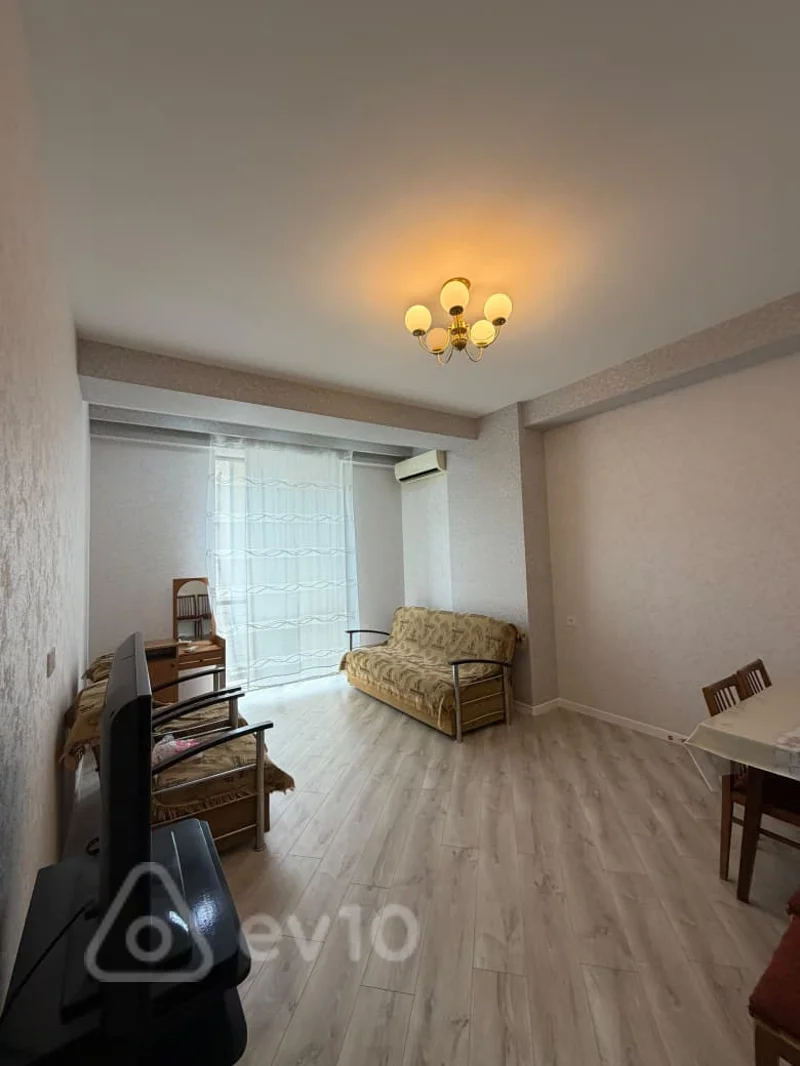 3 otaqlı mənzil, 84 m², tibb universteti — kirayə — Mənzil, Bakı (7)