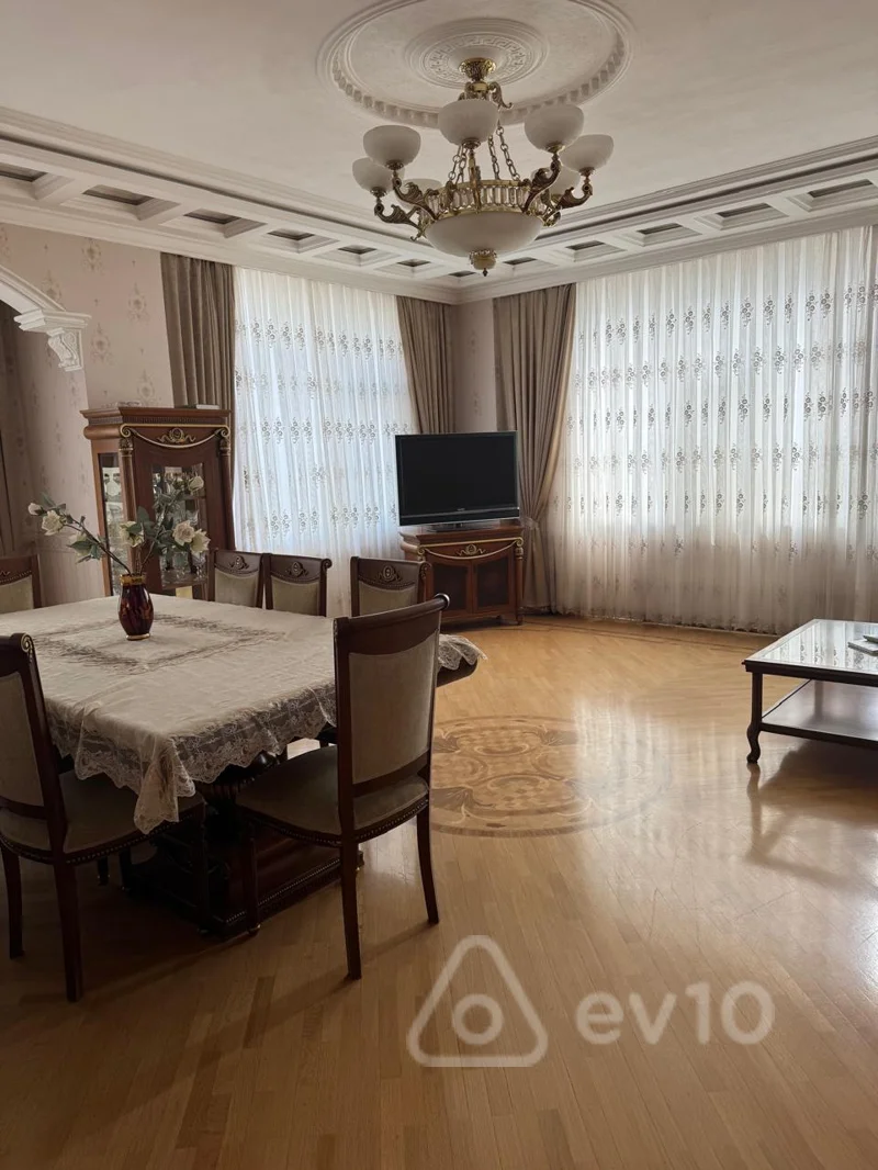 4 otaqlı mənzil, 180 m², İsmail BƏY Qutqaşınlı — Mənzil, Bakı (5)