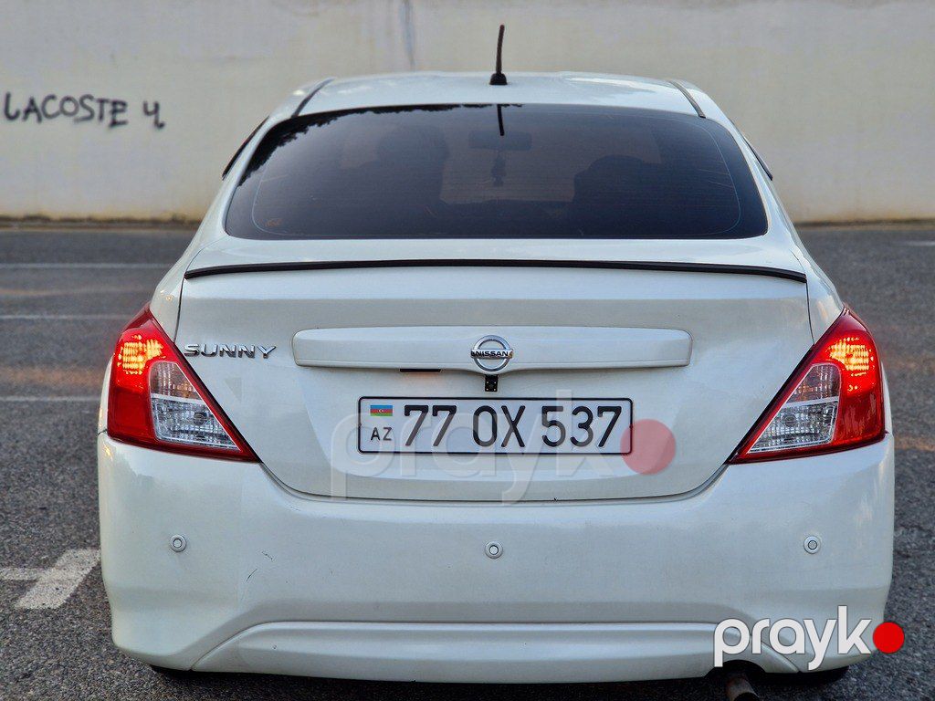 Nissan Sunny, 1.5 L, 2015 il, 295 680 km — Avtomobillər, Bakı (11)