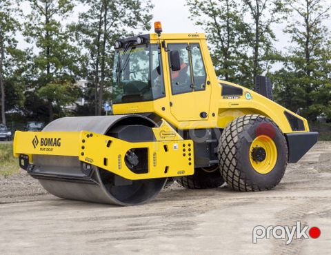 Bomag Bw 213 Ad-40 Katok — Bakı