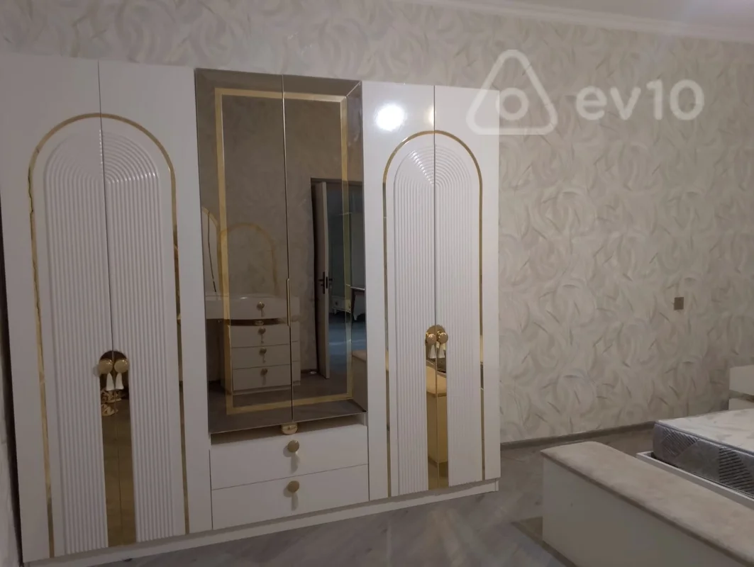3 otaqlı həyət evi, 70 m², Nərimanov rayonu 12 - ci göl kənarı — kirayə — Ev, villa, Bakı (4)
