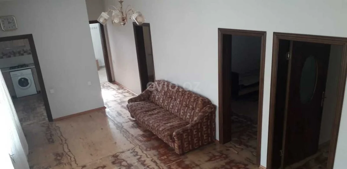 Kirayə 4 otaqlı mənzil Xətai rayonunda — Bakı