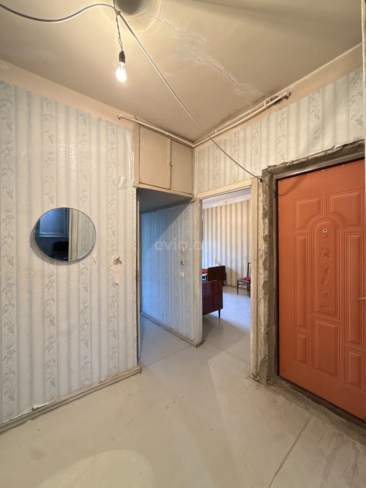 2 otaqlı orta təmirli mənzil satılır Köhnə Günəşli qəsəbəsində — Mənzil, Bakı (12)