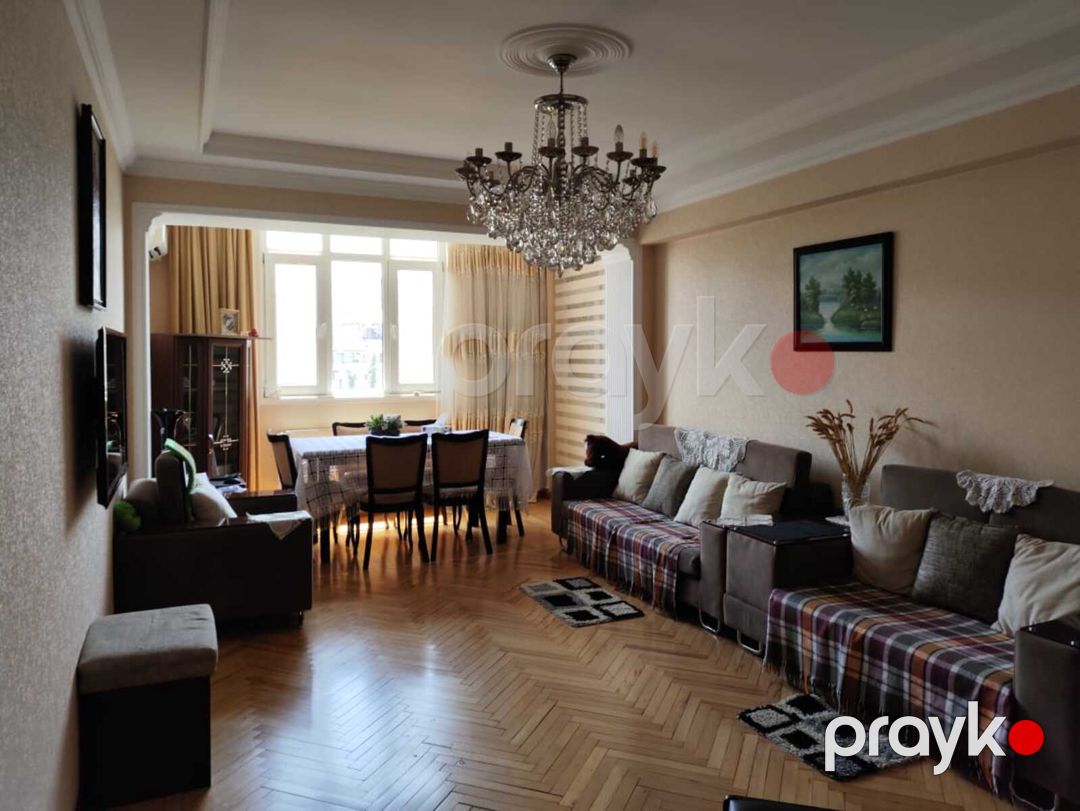 Satılır 3 otaqlı köhnə tikili 100 m² — Mənzil, Bakı (2)