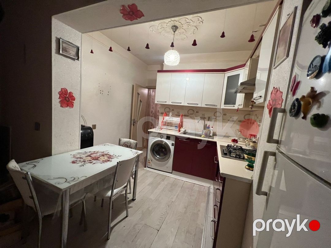 Satılır 2 otaqlı köhnə tikili 69 m² — Mənzil, Bakı (4)