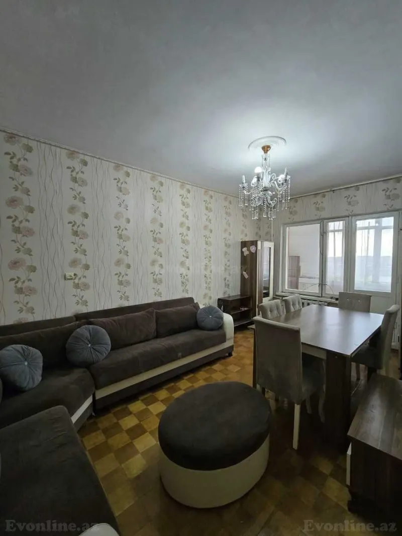 Kirayə verilir 4 otaqlı Mənzil Köhnə tikili 100 m² Bakı, Sabunçu r — Bakı