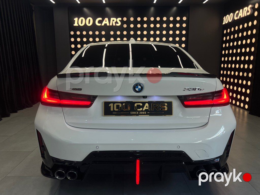 BMW 330e, 2.0 L, 12 kWh, 2022 il, 65 000 km — Avtomobillər, Bakı (5)