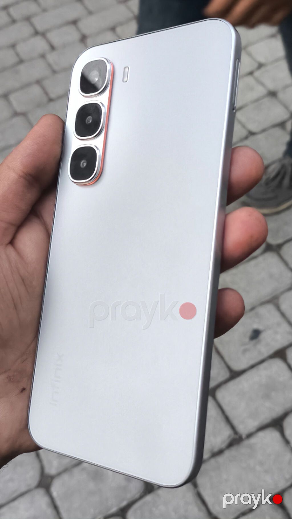 Infinix Hot 60 Pro, 8 GB, rəng - Gümüşü, Zəmanət, Kredit, Face ID — Infinix, Bakı (3)