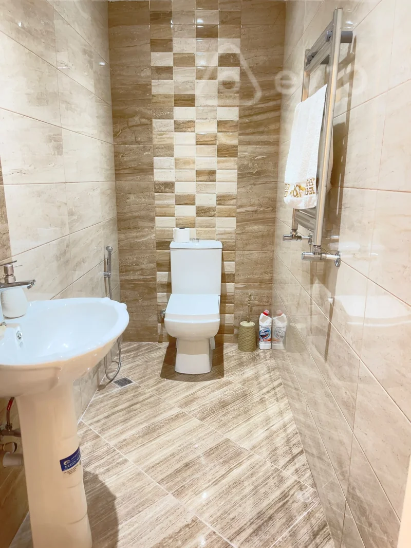 4 otaqlı mənzil, 150 m², lutfizade — kirayə — Mənzil, Bakı (11)