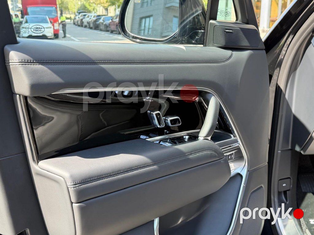 Land Rover Range Rover, 3.0 L, 2024 il, 23 000 km — Avtomobillər, Bakı (9)