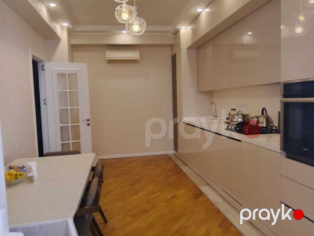 Satılır 4 otaqlı yeni tikili 150 m² — Mənzil, Bakı (3)