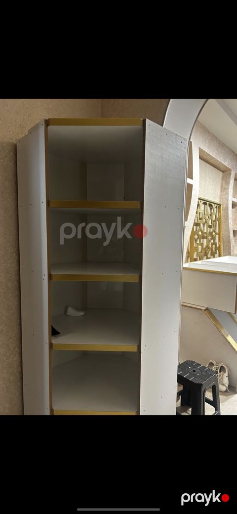 Mağaza üçün vitrin və bucaq rəfi dəsti - Material: ağ laminat/MDF — Bakı