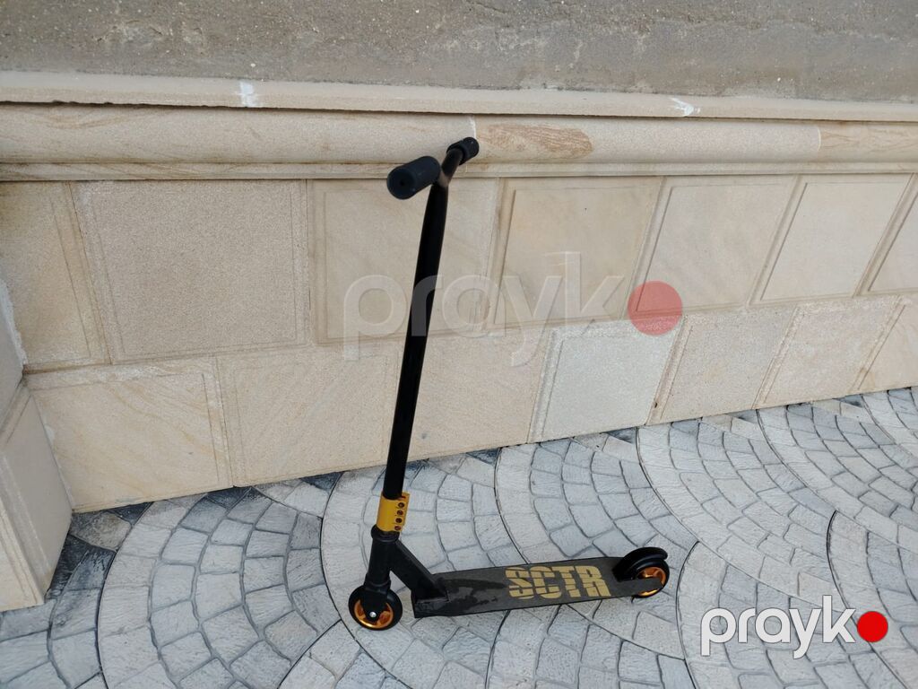 Freestyle/profi skuter - Rəng: tam qara gövdə, qızılı aksentlər — Skuterlər, Digah (5)